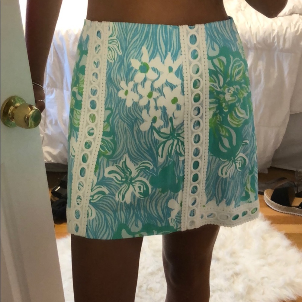 Lilly Pulitzer skirt !